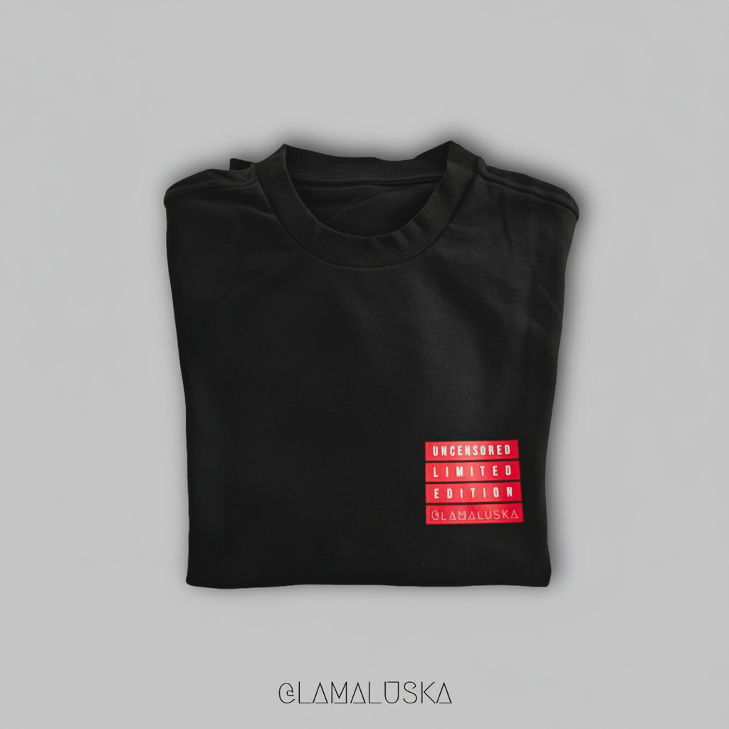 Sudadera negra iluminación corregida